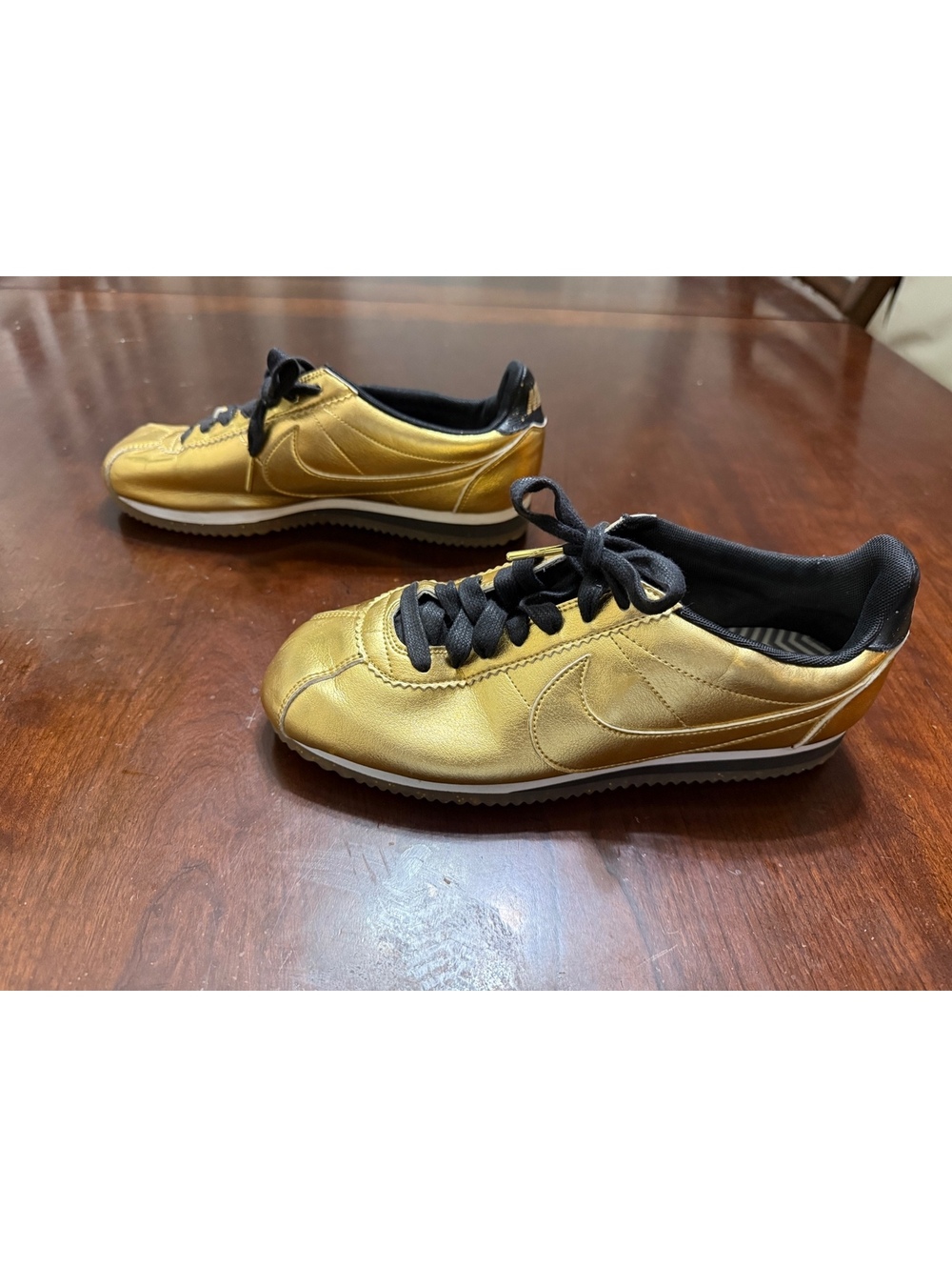 Nike Classic Cortez Leather SE "Metallic Gold"